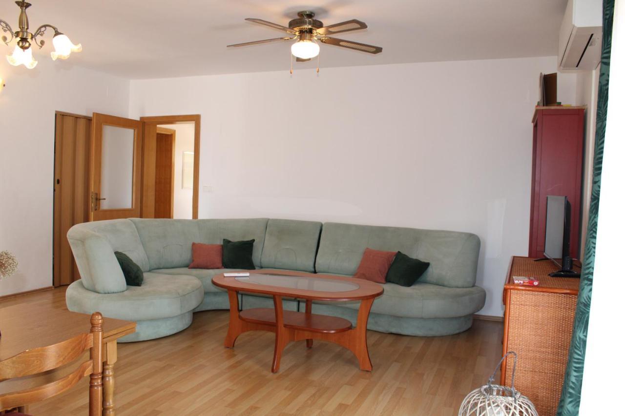 Apartment Noel Sveti Vid-Miholjice 外观 照片