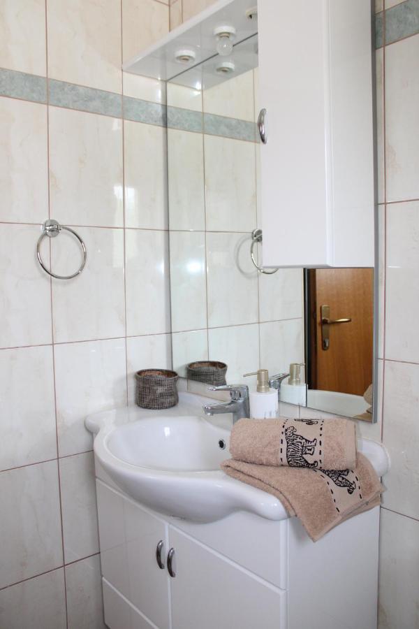 Apartment Noel Sveti Vid-Miholjice 外观 照片